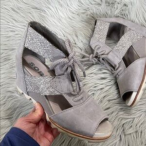 Sorel Women's Light Gray Wedge Shoes